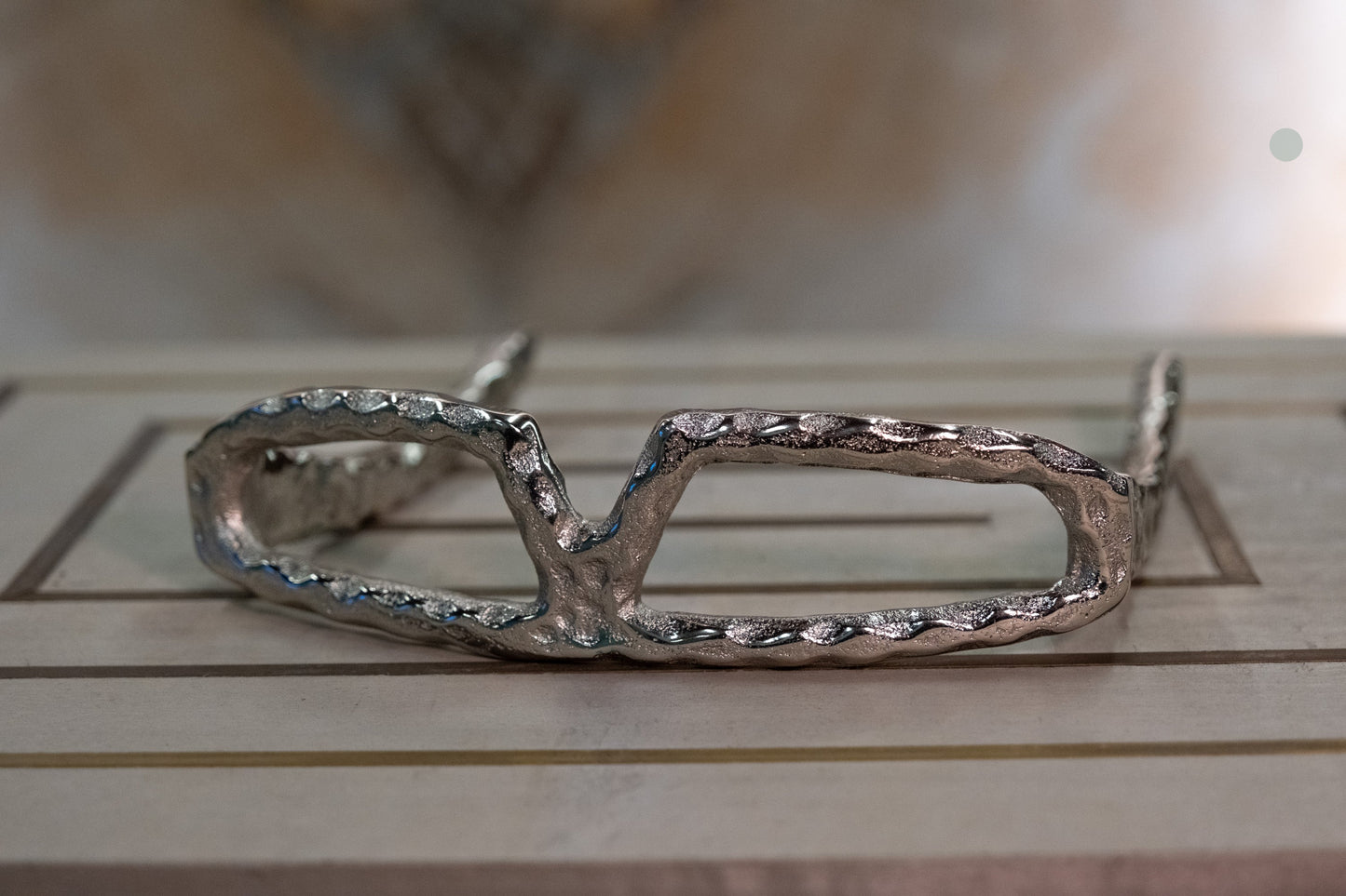 Vision Artefact in Silver Finish